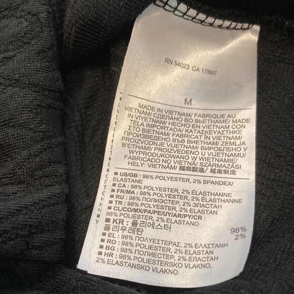 NWT Banana republic, Scoop Jacquard Long Sleeve Top black textured size medium - Picture 10 of 10